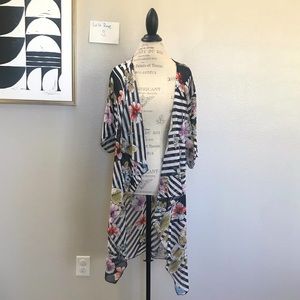 Lularoe Kimono